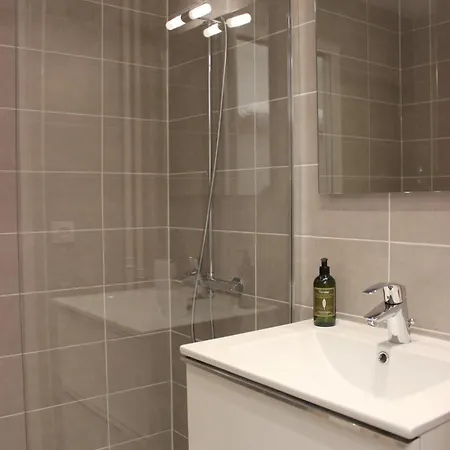 Hauts De Chaviere Vti Апартаменты
